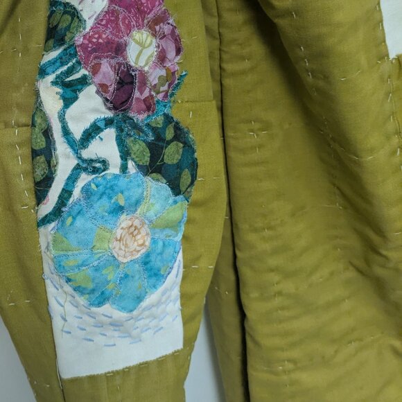 Handmade Olive Quilt Jacket | Floral Collage & Embroidery | One of a Kind Sz M/L - Picture 12 of 16
